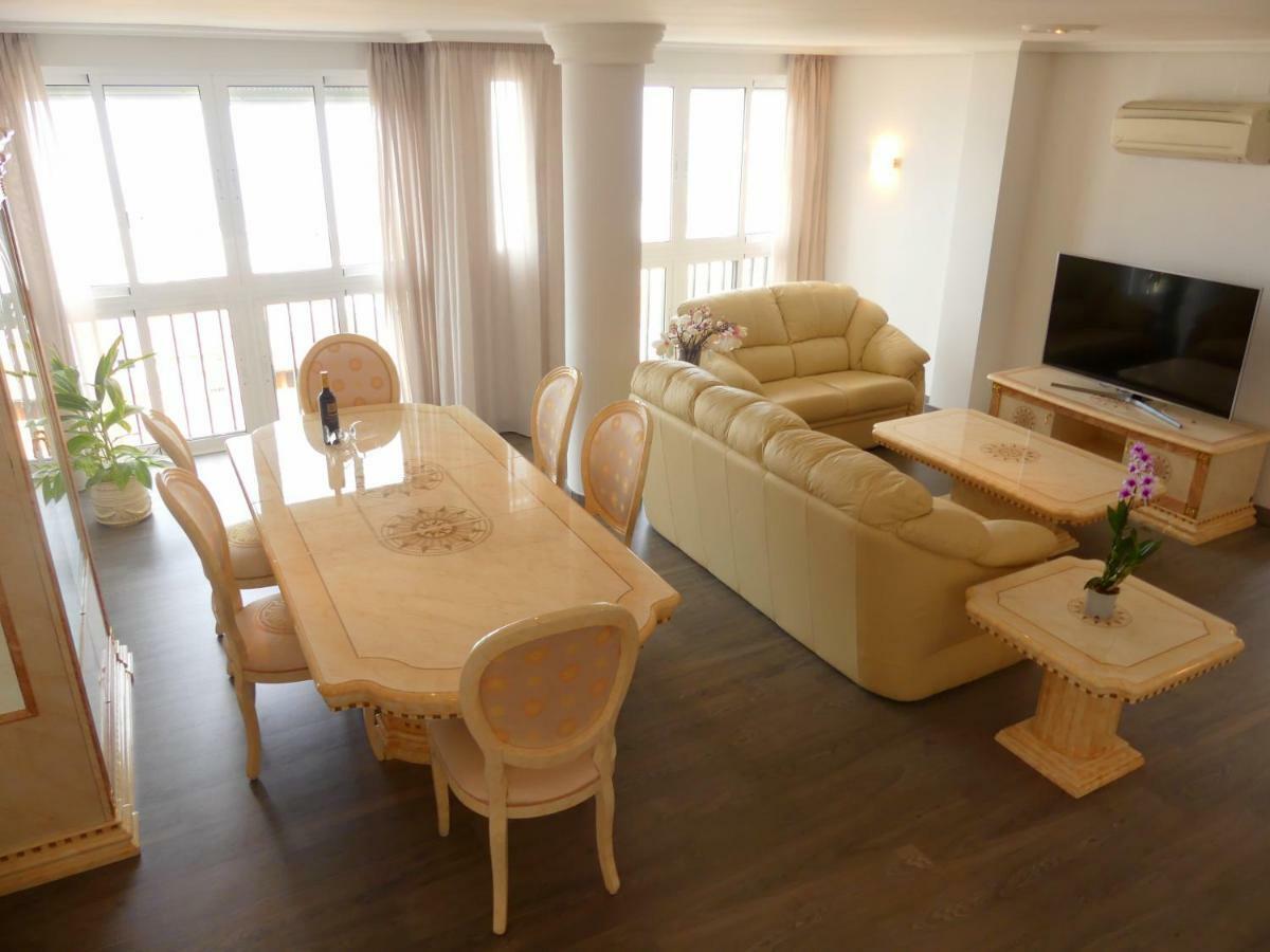 Appartamento Duplex La Carihuela 1ª Linea De Playa Apartamento Costa Del Sol Torremolinos Esterno foto